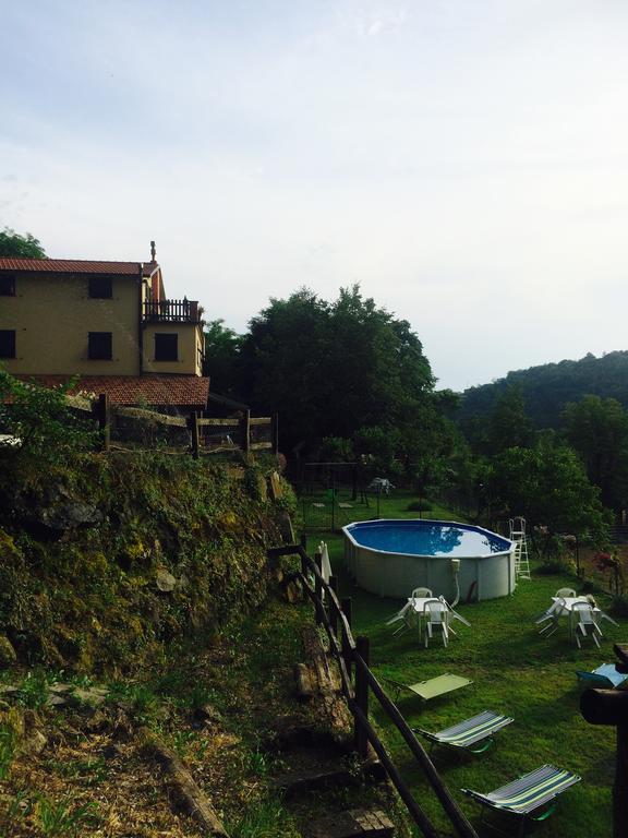 Agriturismo La Taverna Del Nonno 보르조나사 외부 사진